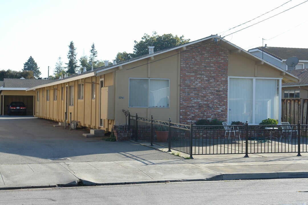 1678 Harrison St in Santa Clara, CA - Building Photo