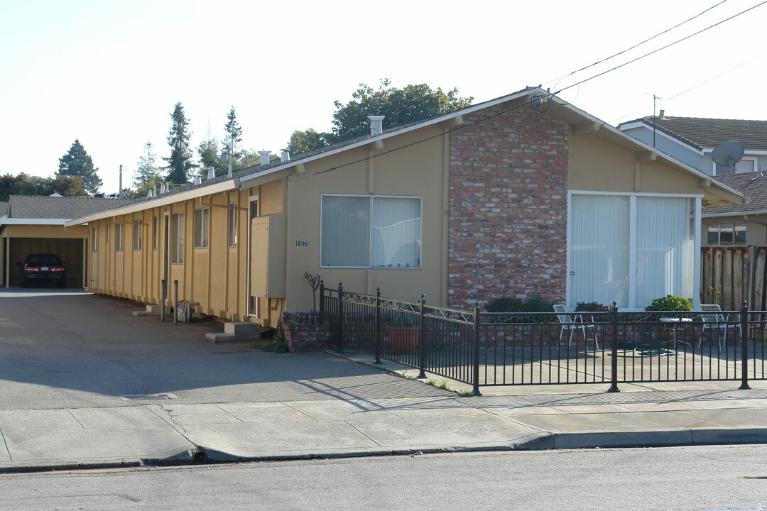 1678 Harrison St in Santa Clara, CA - Building Photo