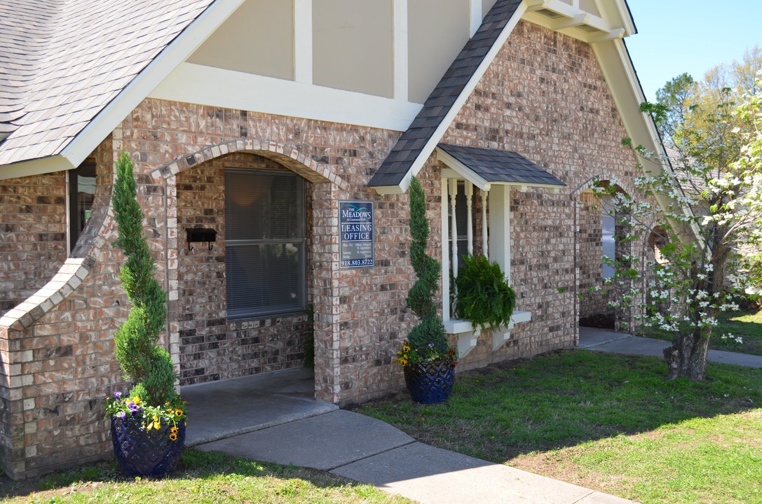 The Meadows at Centennial Park in Pryor, OK - Building Photo