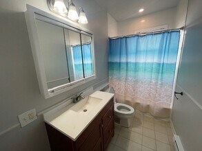 37 Richie Rd in Quincy, MA - Building Photo - Building Photo