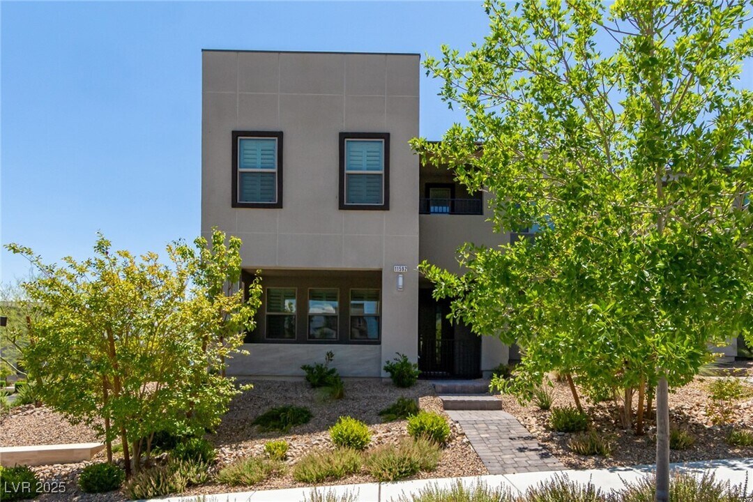 11592 Alpine Cove Ave in Las Vegas, NV - Building Photo