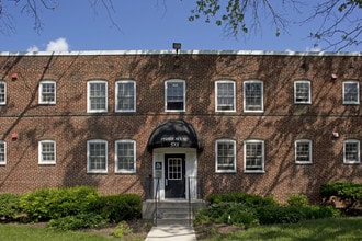 Fisher House Apartments in Arlington, VA - Building Photo - Building Photo