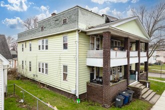 1202-8 Nevada St in Toledo, OH - Building Photo - Building Photo