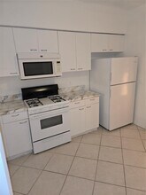7713 Sanibel Dr in Tamarac, FL - Building Photo - Building Photo