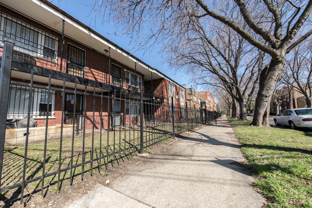 8640 S Ingleside Ave in Chicago, IL - Building Photo