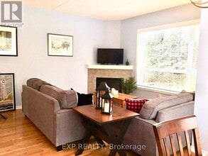 917 Cedarpointe Ct in Collingwood, ON - Building Photo - Building Photo