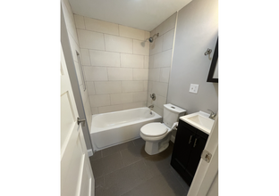 120 Berkshire St, Unit 3 in Cambridge, MA - Building Photo - Building Photo