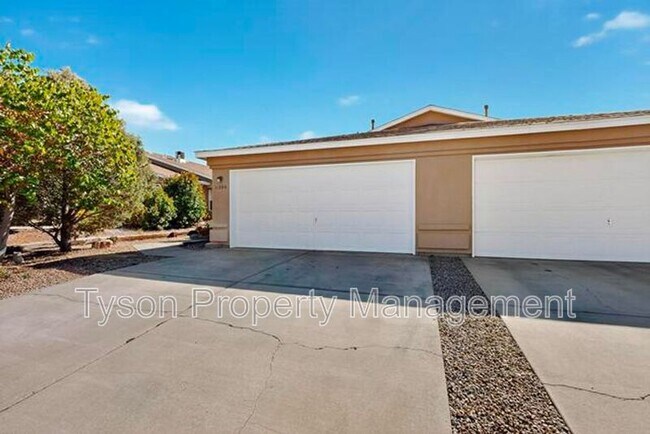 property at 11204 Miravista Pl SE