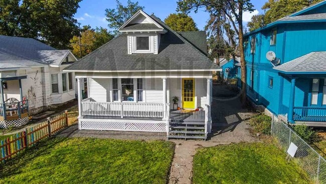 2406 W Dean Ave in Spokane, WA - Building Photo - Building Photo