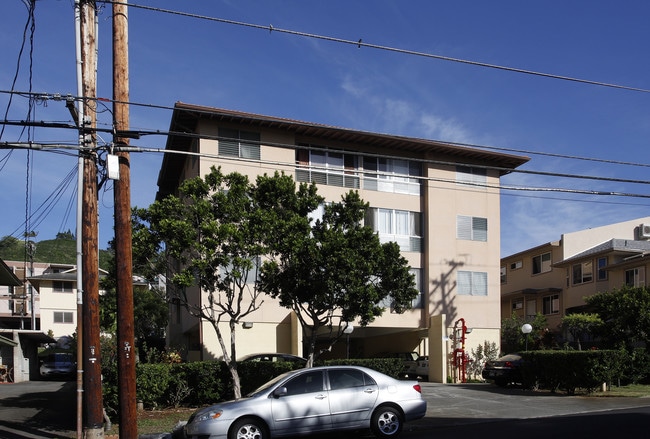 1472 Thurston Ave in Honolulu, HI - Foto de edificio - Building Photo