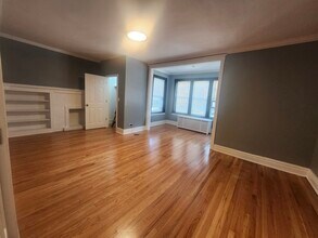 10954 S Vernon Ave in Chicago, IL - Building Photo - Building Photo