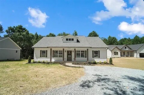 9729 Bethel Church Rd in Locust, NC - Building Photo