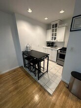 52 Yonkers Terrace in Yonkers, NY - Building Photo - Building Photo