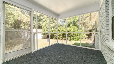10 Carroll Ct in West Columbia, SC - Building Photo - Building Photo