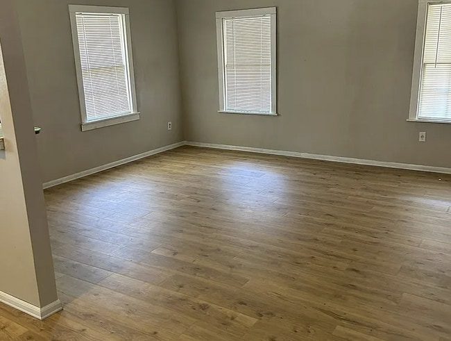 property at 1809 W 16th St