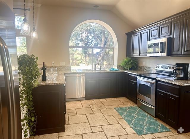 2204 Glenbrook St in Flower Mound, TX - Building Photo - Building Photo