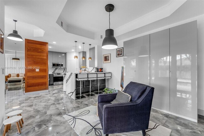 9030 SW 162nd St in Palmetto Bay, FL - Building Photo - Building Photo