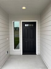 562 S Joseph Ave in East Wenatchee, WA - Building Photo - Building Photo