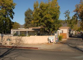 Park Manor in Glendora, CA - Building Photo