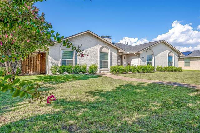 3151 Kinkaid Dr in Dallas, TX - Building Photo - Building Photo