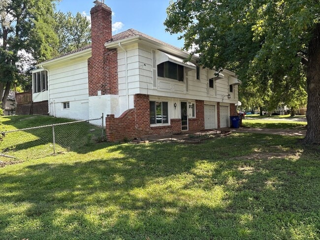 7201 Hardy Ave in Raytown, MO - Building Photo - Building Photo