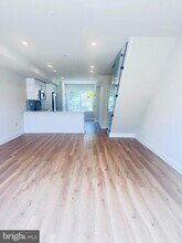 4072 Conshohocken Ave in Philadelphia, PA - Building Photo - Building Photo