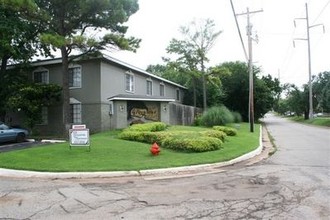 Greystoke Apartments in Oklahoma City, OK - Building Photo - Building Photo