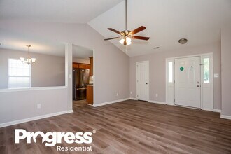 4603 Avalon Forest Ln in Charlotte, NC - Foto de edificio - Building Photo