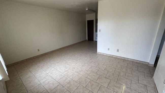 2802 E Idaho Ave in Las Cruces, NM - Building Photo - Building Photo