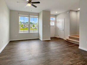 4062 Grove Point Dr in Richmond, VA - Building Photo - Building Photo