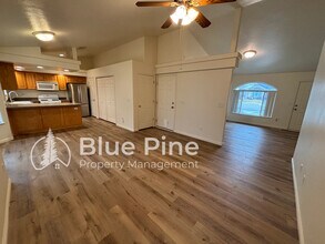 1228 Oakmeadow Cir in Idaho Falls, ID - Building Photo - Building Photo
