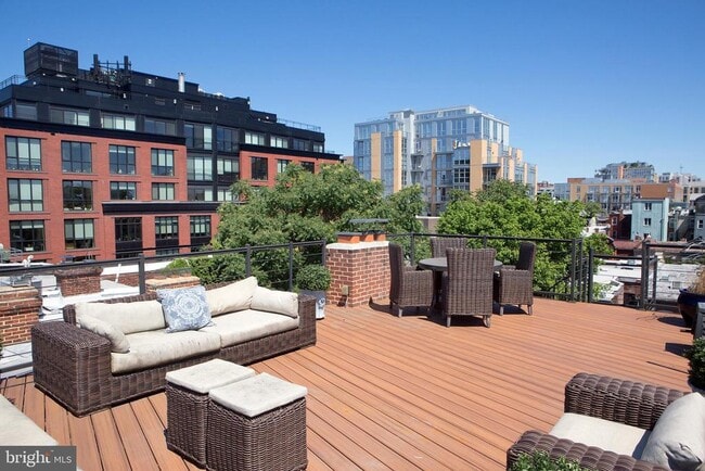 property at 1339 T St NW