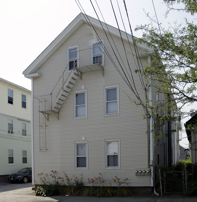 57-59 Preston St in Providence, RI - Building Photo - Building Photo