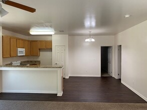 3512 Chisholm Trail Ave in Bakersfield, CA - Building Photo - Building Photo
