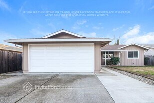 1024 Woodridge Dr in Vacaville, CA - Building Photo