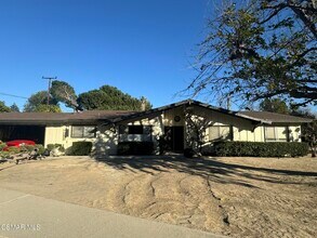 2623 Avenida Simi in Simi Valley, CA - Building Photo - Building Photo