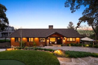 30 Castlewood Dr in Pleasanton, CA - Building Photo - Building Photo