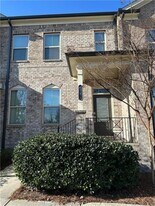 4225 Essex Pond Wy in Cumming, GA - Building Photo