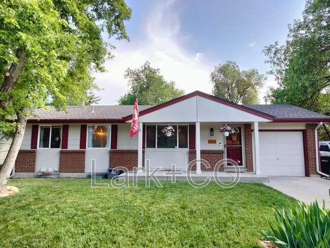 property at 6954 W 74th Pl