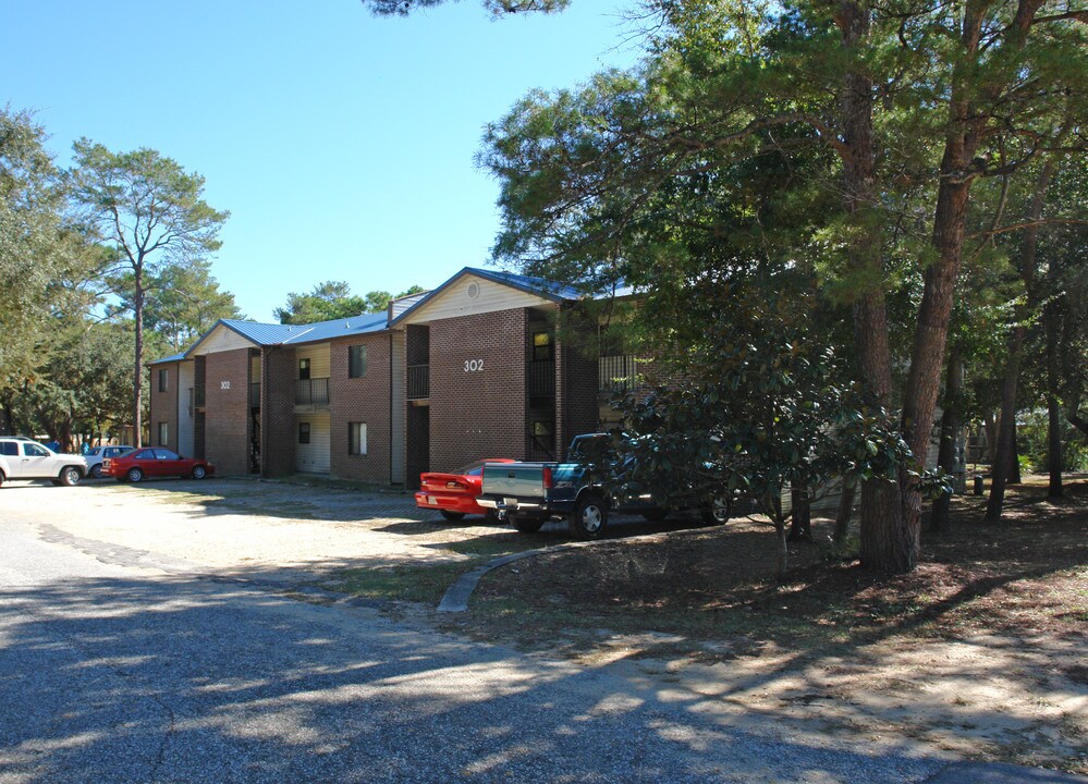 College Garden Apartments in Niceville, FL - Building Photo