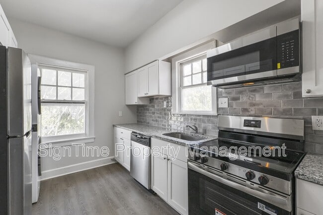 property at 460 Summit Ave
