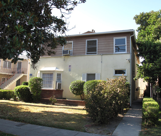 11662-11664 Chandler Blvd in North Hollywood, CA - Building Photo - Building Photo