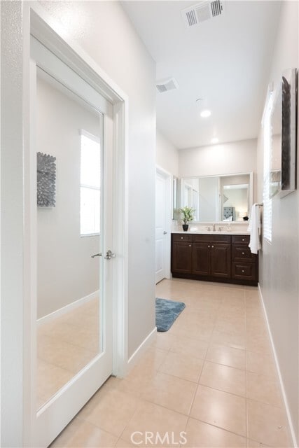 113 Pacer, Unit Master suite in Irvine in Irvine, CA - Building Photo - Building Photo