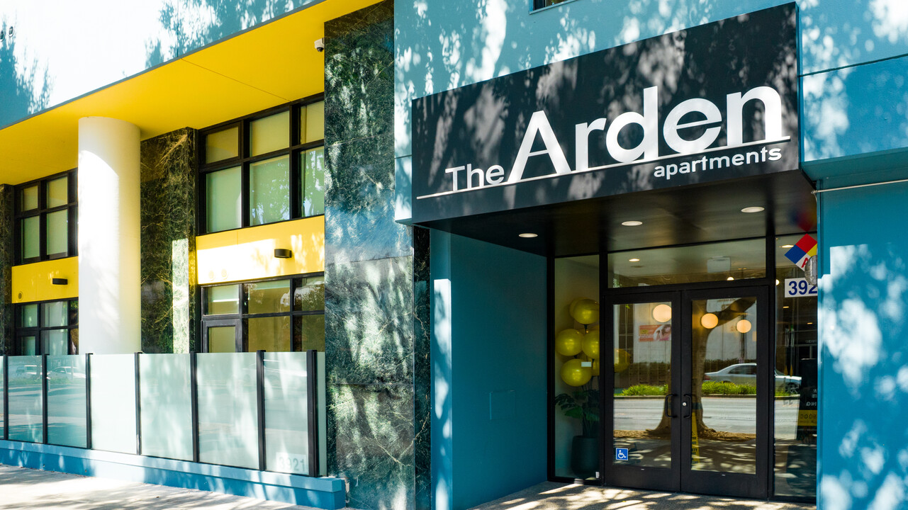 The Arden in Los Angeles, CA - Foto de edificio