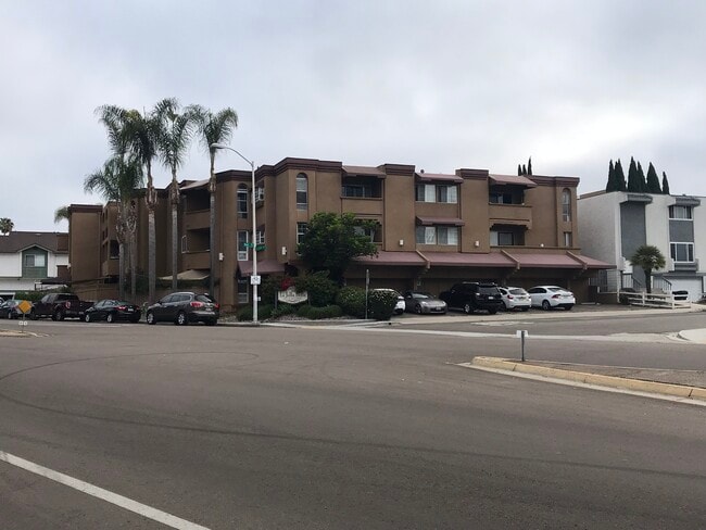 property at 5051 La Jolla Blvd