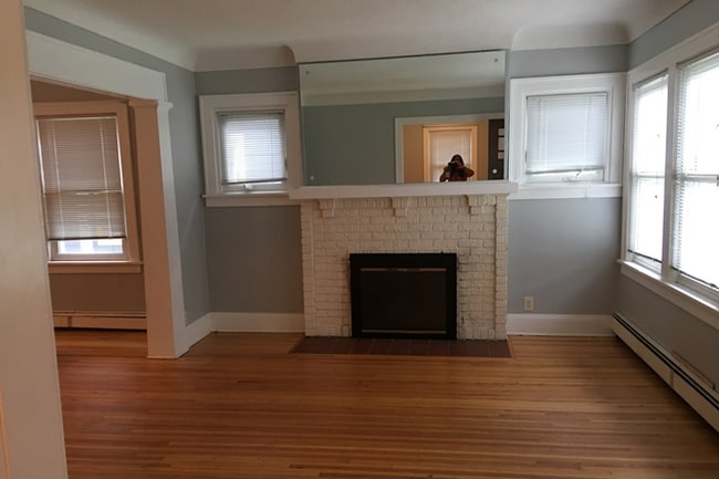 property at 2080 Roblyn Ave