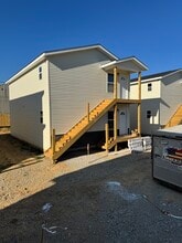Sunrise Suites Apartments in Bedford, IN - Foto de edificio - Building Photo