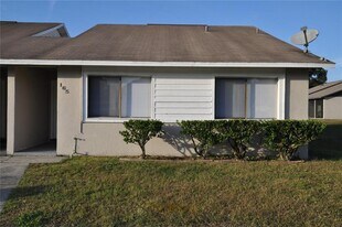 165 Shannon Dr in Lakeland, FL - Building Photo