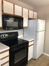 220 Elm St, Unit 624 in Clemson, SC - Foto de edificio - Building Photo