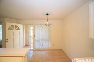 94-614-614 Lumiaina St in Waipahu, HI - Building Photo